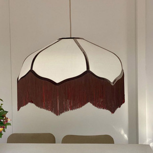 Lampe suspendue en tissu crème rétro français avec franges bordeaux, dôme festonné vintage, pour salle à manger, café, hôtel, décoration - Product Image 1