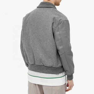 Veste de style universitaire pour homme, vert foncé et olive, manches en simili cuir, fermeture à boutons pression, veste de mode urbaine haut de gamme - Product Image 4