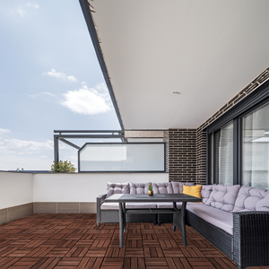 Nuevo artículo caliente Balcón de madera maciza Azulejo de piso para exteriores Estilo clásico Función antideslizante Hecho Vietnam Propósito decorativo - Product Image 2