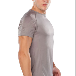 Camiseta de hombre lisa con cuello alto y cremallera, de tela suave, a la moda, muy demandada, antiencogimiento, lavada, para adultos, la más vendida. - Product Image 6