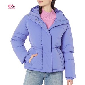 Chaquetas de Mujer con Diseño Moderno, Chaquetas Acolchadas, Chaquetas de Plumón Personalizadas para la Temporada de Invierno - Product Image 3