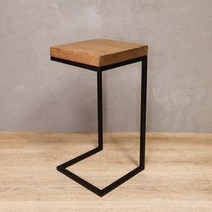 Mesa Auxiliar de Hierro con Tapa de Madera, Diseñada para Comodidad, Utilidad y Estética en el Hogar - Product Image 1