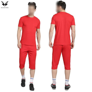 Ensemble tendance pour homme : T-shirt et short décontractés en lin respirant, couleur unie, deux pièces assorties pour l'été - Product Image 5