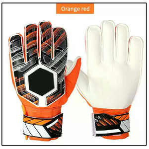Gants de gardien de but de football au design dernier cri, forte adhérence avec protection des doigts, caoutchouc injecté, latex allemand 4 mm. - Product Image 4