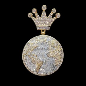 Globe World <b>Crown</b> Bail Iced Out Diamond Pendant Necklace Rhodium Plated Men's Party - Product Image 1