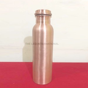 ขวดทองแดงแท้สำหรับน้ำเย็น ขวดน้ำดื่มสำหรับร้านอาหาร ขวดน้ำสำหรับใช้ในบ้าน งานแฮนด์เมด สำหรับใช้ในบ้านและเดินทาง - Product Image 1