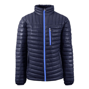 Conçue avec une isolation de qualité et un tissu durable, cette doudoune offre une chaleur sans ajouter de poids supplémentaire. - Product Image 6