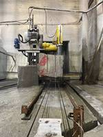 Machine de découpe automatique de blocs de pierre à colonne unique QZQ-1800 pour la découpe de blocs de granit et de marbre en dalles