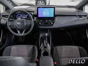 Toyota Corolla Touring Sports 18 Hybride Teamplayer LED, Véhicule Familial Spacieux et Économe en Carburant, Berline Hybride Fiable et Moderne - Product Image 4