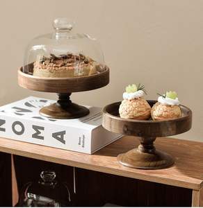 Support à gâteau en bois artisanal de luxe avec base épaisse et solide pour les réceptions, les buffets de desserts et la présentation en restauration - Product Image 3