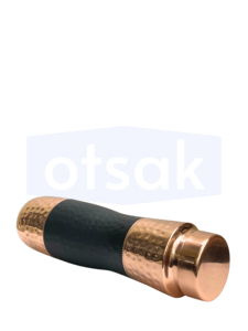 Bouteille d'eau OTSAK Premium écologique, moderne et luxueuse, avec couvercle en cuivre martelé noir, pour le bureau, l'extérieur et la maison, 34 oz (1000 ml) - Product Image 3