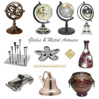 Bouteille d'eau en aluminium de style classique artisanal indien - Durable, décoration d'intérieur, compatible lave-vaisselle, poignée ergonomique, taille et logo personnalisables