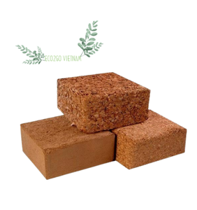 Sustrato de Cultivo Biodegradable Ecológico, Listo para Usar, Premium, Bloque de Turba de Coco de 5 kg de ECO2GO Vietnam - Product Image 1