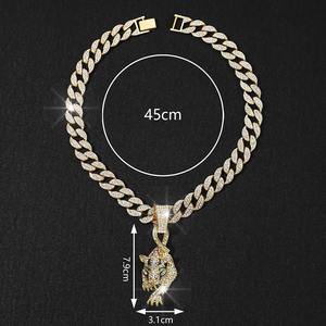 Colgante de leopardo estilo hip hop para hombre, de aleación, con incrustaciones de diamantes, diseño de ojo de rosa, joyería fina - Product Image 3