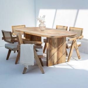 Mesa de Comedor Ovalada Vandana Aureo Optima con Patas Planas de Listones y Diseño Moderno y Contemporáneo - Product Image 1