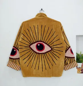 Veste artisanale en velours avec applique œil porte-bonheur doré, style bohème chic et artistique pour femme - Product Image 2