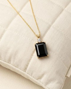 จี้หินแบล็คออนิกซ์ทรงเหลี่ยมมรกต เครื่องประดับมินิมอล สร้อยทอง/เงิน หินพลังงานป้องกันและบำบัดรักษา ของขวัญ - Product Image 4