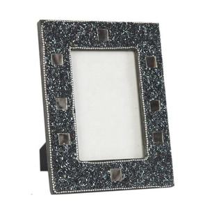 Cadre photo rectangulaire noir en perles Bugle avec miroir intégré, support d'image de table, présentoir de portrait artisanal pour bureau, galerie, maison - Product Image 1