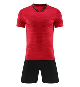 Ensemble de maillot de football pour homme à col en V, rayé blanc, manches courtes, en polyester respirant, coupe athlétique, toutes saisons 2027 - Product Image 5