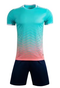 ชุดเสื้อฟุตบอลสีน้ำเงินกรมท่าสำหรับผู้ชายพร้อมลายพิมพ์ไล่ระดับเรขาคณิตแขนสั้นโพลีเอสเตอร์ดูดซับความชื้นทรงสปอร์ตทุกฤดูกาล - Product Image 4