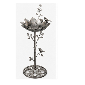 Adorno de Jardín de Metal Hecho a Mano con Forma de Flor y Pájaro, Decoración de Exterior Independiente con Acabado Cepillado y Forma Irregular - Product Image 1