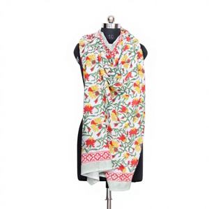 ผ้าซิ่นพิมพ์ลายดอกไม้สวยงาม ผ้าซิ่นผ้าฝ้ายพิมพ์ลายด้วยมือ ผ้าพันคอทำมือ พิมพ์ลายแบบชาวชาวปุรี ฟรีไซส์ สำหรับใส่ไปชายหาด - Product Image 1