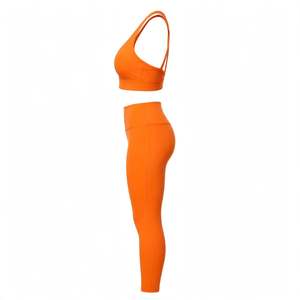Conjunto de Leggings y Sujetador Deportivo para Mujer, Color Personalizado, Espalda Cruzada, Sin Varillas, Transpirable, Tejido Sin Costuras, Estilo Deportivo para Todas las Temporadas - Product Image 4