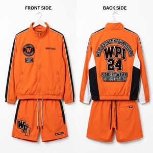 ชุดเซ็ตเสื้อแจ็คเก็ตและกางเกงขาสั้นไนลอนพรีเมียม 120 GSM น้ำหนักเบา สีแดงเลือดหมู สไตล์ลำลอง มีฮู้ด สำหรับสตรีทแวร์ แห้งเร็ว รับสั่งทำ - Product Image 4