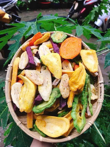 Mélange de fruits tropicaux 7-en-1, fruits séchés par friture sous vide, en provenance du Vietnam, vente en gros, collations, emballage personnalisé, riche en fibres, goût naturel - Product Image 4