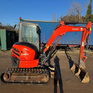 Excavatrice Kubota U48-4 robuste avec une excellente stabilité, une forte force de creusement et des performances efficaces pour les travaux de construction - Product Image 4