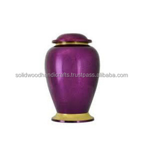Urnas Funerarias Decorativas de Latón Hechas a Mano para Adultos, Urnas para Hombres y Mujeres, Urnas Funerarias de Alta Calidad - Product Image 4