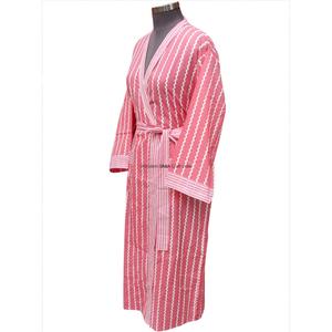 Bata Larga Floral Rosa para Mujer, Cuello en V, 100% Algodón, Manga Larga, Estilo Kimono Casual, Cierre con Cinturón, Tejido Suave y Transpirable - Product Image 2