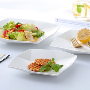 Assiettes carrées en céramique blanche brillante, 9 compartiments, design minimaliste, pour la maison et les restaurants, compatibles lave-vaisselle, usage quotidien - Product Image 4