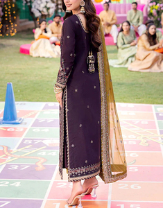ชุดแต่งงานสไตล์อินเดียและปากีสถานสำหรับผู้หญิง ชุดเดรสยาวแบบ Salwar Kameez สำหรับงานปาร์ตี้ ทำด้วยมือจากผ้าไหมจอร์เจตต์ปักลายอย่างประณีต - Product Image 3
