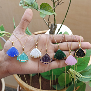 Wholesale Fashion Jewelry Amethyst Quartz Agate Onyx Gemstone Carved Shell Pendant Necklace 18k Gold Plated Brass <b>Chain</b> Necklace - Product Image 6