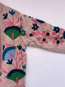 Veste Suzani réversible matelassée en coton tissé respirant pour femme, brodée, col montant, style bohème, pour festival - Product Image 3