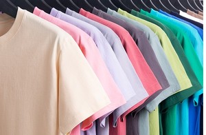 T-shirt décontracté pour homme à manches courtes et col rond, couleur unie, 230G, broderie personnalisée avec logo OEM, prix usine CN Bangladesh - Product Image 2