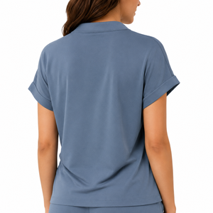 Ensemble décontracté deux pièces pour femme : haut côtelé à col polo et manches courtes, pantalon large à cordon de serrage - Product Image 3