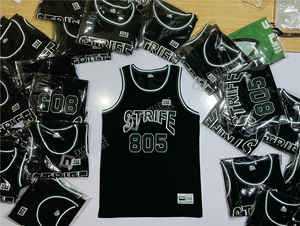 Camiseta de Baloncesto Personalizada para Hombre 2026, Transpirable y Ligera, con Logotipo Personalizado, 100% Poliéster, Ropa Deportiva para Adultos - Product Image 2