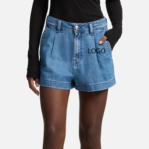Shorts en jean pour femme, coupe moderne, confortables, pour l'été et les loisirs en extérieur, avec logo, collection 2026 - Product Image 1