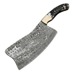 Couteau de cuisine artisanal en acier Damas avec manche en corne de cerf |   Couteau de chef en acier inoxydable pour hacher, couper, trancher - Product Image 1
