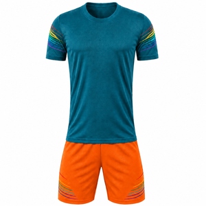 Uniforme de Fútbol Personalizado de Manga Corta, Transpirable, Impermeable, Antibacterial, de Secado Rápido, 100% Poliéster, con Logotipo Privado - Product Image 1