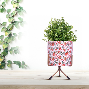 Maceta de Metal con Soporte de Hierro, Diseño de Flor de Palisandro, Elegante Porta Plantas Decorativo, Moderno para Interiores y Exteriores - Product Image 1