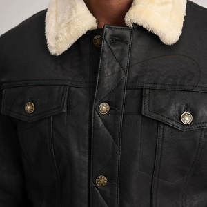 Chaqueta de Cuero Genuino Negra para Hombre, Estilo Trucker, Cuello de Borreguillo Blanco, Corte Ajustado, Casual, para Invierno - Product Image 1