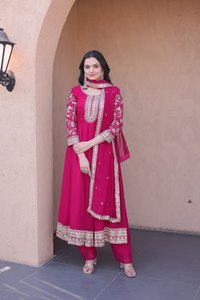Elegant Pink Embroidered Anarkali Suit With Dupatta Floral Print Chiffon Maxi Dress Women's Ethnic Wear Pakistani Style - Product Image 3