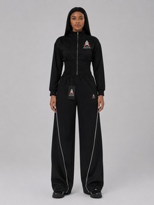 Conjunto Deportivo Cómodo para Mujer con Material Transpirable, Ideal para Entrenamiento, Trotar, Viajar y Moda Casual - Product Image 1