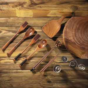 Ensemble de vaisselle en bambou personnalisable de qualité supérieure ustensiles en bois naturel durable en gros du fabricant du Vietnam - Product Image 1