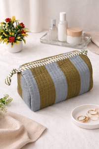 กระเป๋าเครื่องสำอางผ้าฝ้ายพิมพ์ลายดอกไม้สีเขียวลายทาง ทนทาน มีซิป กระเป๋าอินเดียสำหรับจัดเก็บเครื่องสำอางสำหรับเดินทาง - Product Image 1