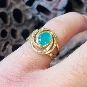 Anillo de Calcedonia Azul, Anillo Boho con Diseño en Espiral, Anillo de Latón Dorado, Anillo Étnico de Latón, Anillo Vintage, Venta al por Mayor - Product Image 6