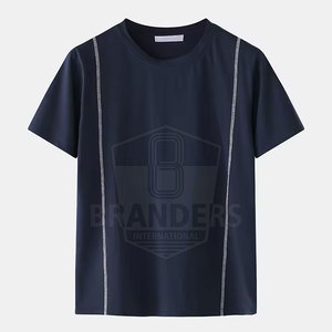 Conjunto de camiseta y pantalones cortos casuales para hombre, tela cómoda y transpirable, perfecto para el verano, uso diario y actividades al aire libre. - Product Image 2